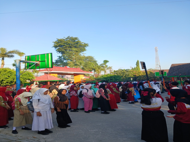 MPLS 2026 : Langkah Awal Mewujudkan Generasi Berkarakter dan Berprestasi di SMPN 1 Karangjati